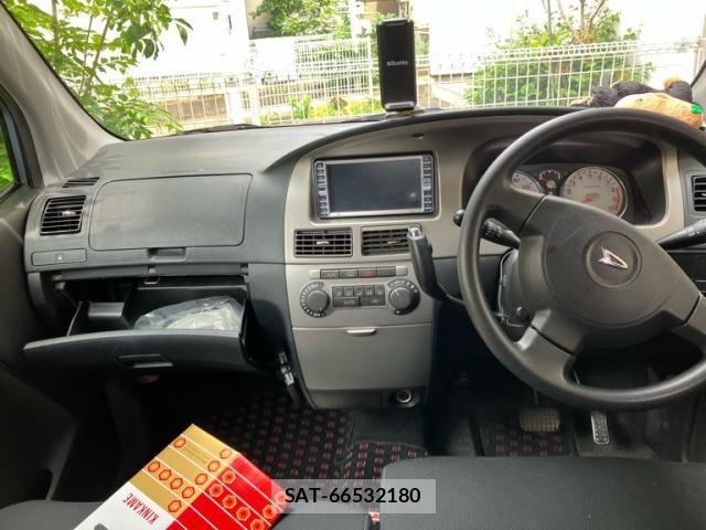 Daihatsu MOVE CUSTOM 2005-09 7456067-17