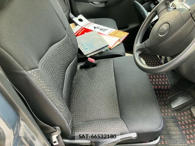 Daihatsu MOVE CUSTOM 2005-09 7456067-7