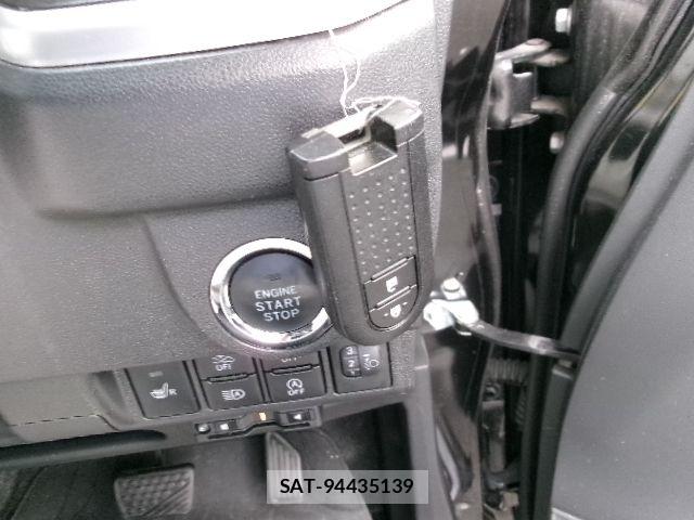 Daihatsu MOVE CUSTOM 2017-08 7456051-17