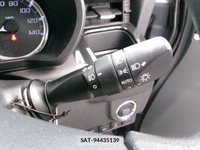 Daihatsu MOVE CUSTOM 2017-08 7456051-18