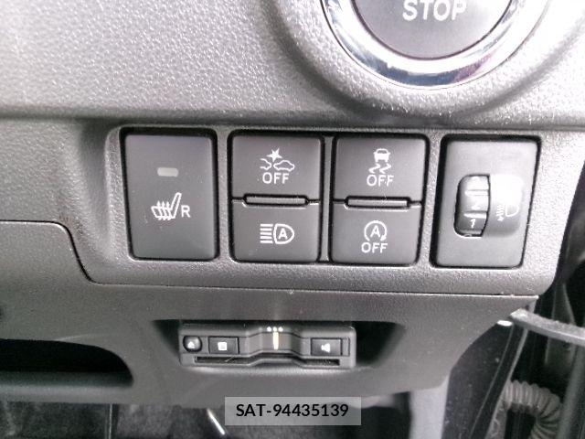 Daihatsu MOVE CUSTOM 2017-08 7456051-19