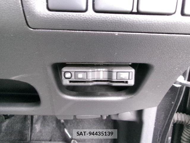 Daihatsu MOVE CUSTOM 2017-08 7456051-20