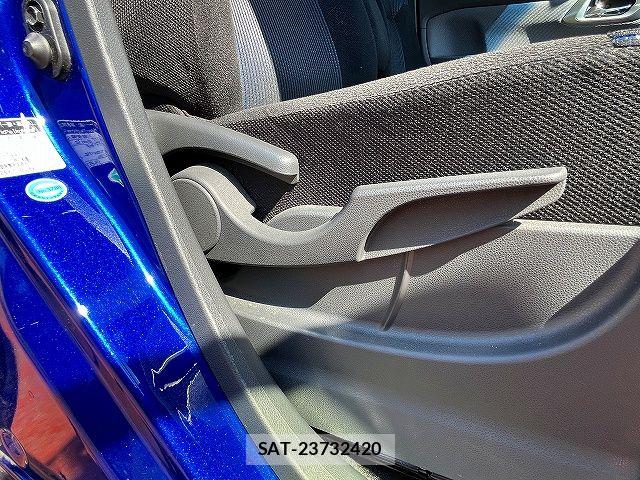 Daihatsu MOVE CUSTOM 2015-09 7456050-23