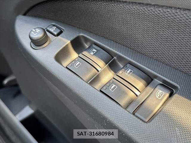 Daihatsu MOVE CUSTOM 2013-02 7456066-28