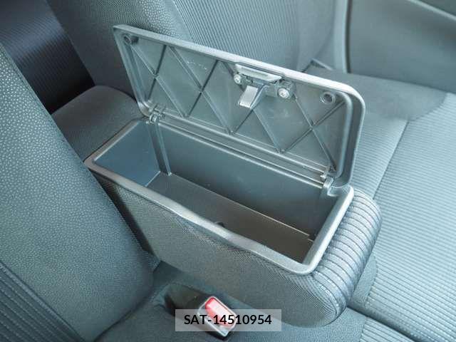 Daihatsu MOVE CUSTOM 2018-02 7501714-15