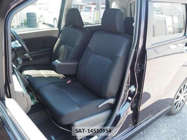 Daihatsu MOVE CUSTOM 2018-02 7501714-8