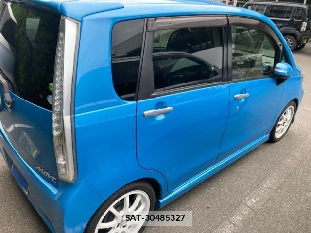 Daihatsu MOVE CUSTOM 2013-09 7501716-3