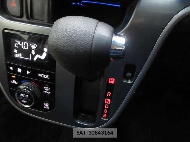 Daihatsu MOVE CUSTOM 2015-02 7562486-17