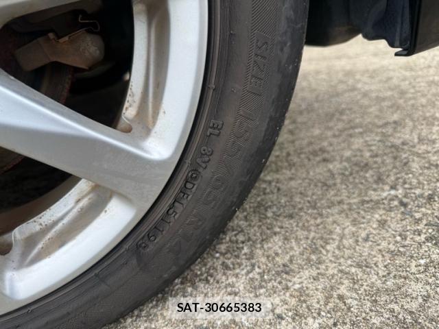 Daihatsu MOVE CUSTOM 2013-06 7562488-7