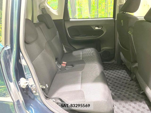 Daihatsu MOVE CUSTOM 2018-04 7618358-9