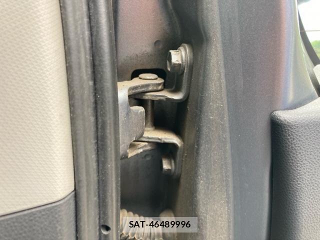 Daihatsu MOVE CUSTOM 2013-05 7618372-9