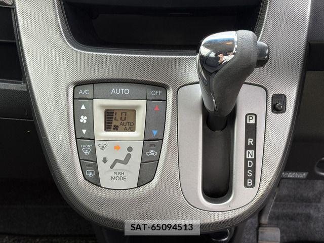 Daihatsu MOVE CUSTOM 2013-06 7787326-18