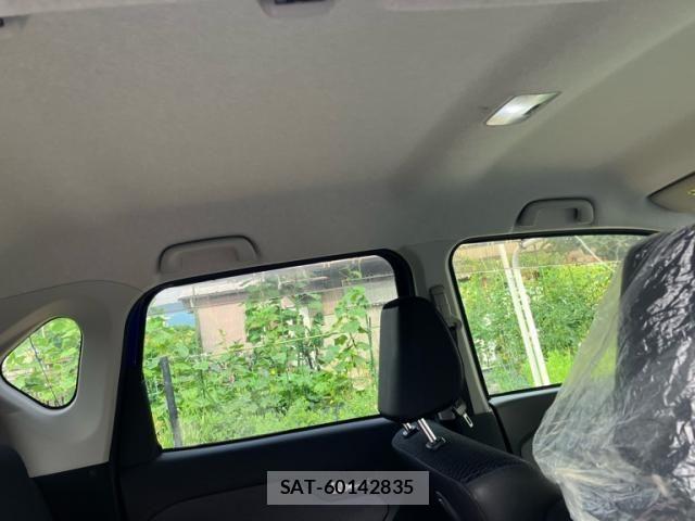 Daihatsu MOVE CUSTOM 2015-02 7787323-18