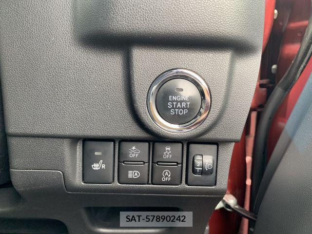 Daihatsu MOVE CUSTOM 2017-08 7787333-17