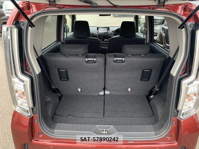 Daihatsu MOVE CUSTOM 2017-08 7787333-24