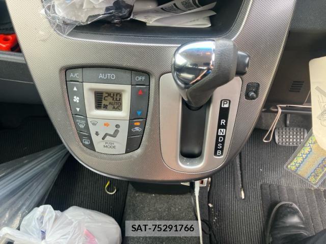 Daihatsu MOVE CUSTOM 2014-11 7878051-20