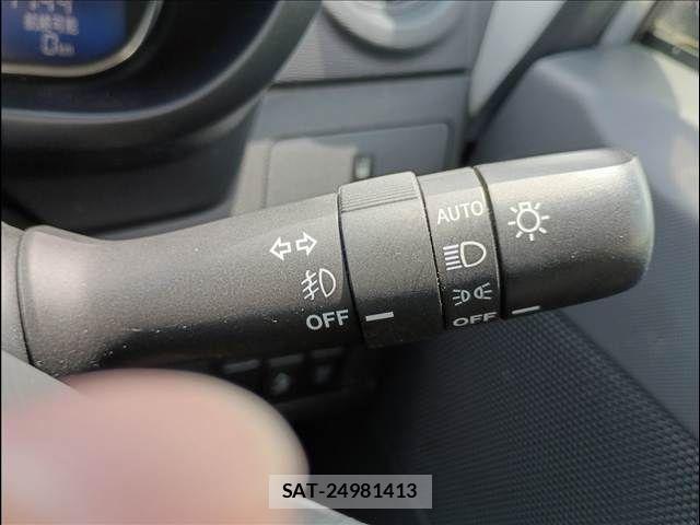 Daihatsu MOVE CUSTOM 2013-05 7903051-11