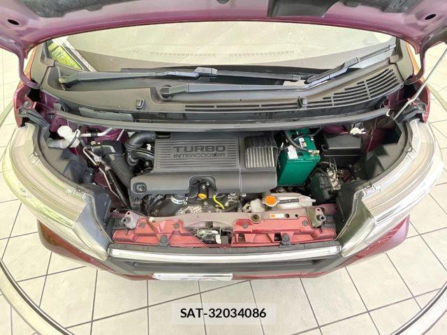 Daihatsu MOVE CUSTOM 2015-03 7962721-14