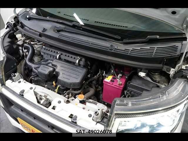 Daihatsu MOVE CUSTOM 2015-04 7962719-19