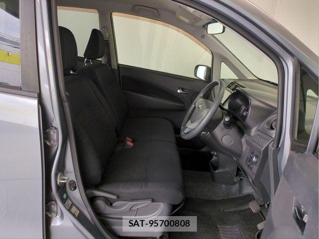 Daihatsu MOVE CUSTOM 2013-05 7962726-24