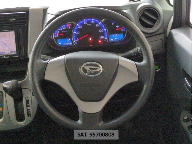 Daihatsu MOVE CUSTOM 2013-05 7962726-8