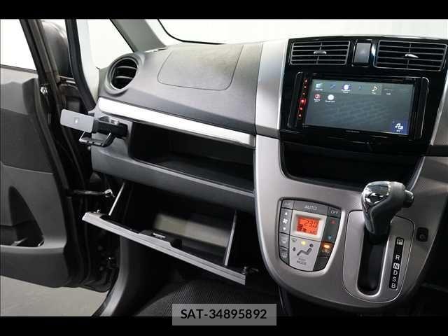 Daihatsu MOVE CUSTOM 2014-02 7962725-12