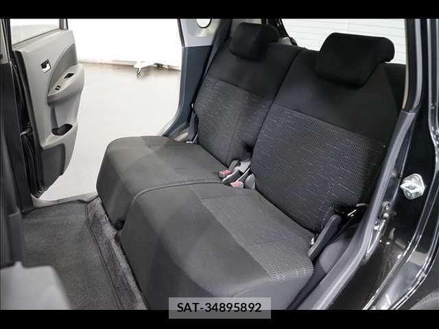 Daihatsu MOVE CUSTOM 2014-02 7962725-17