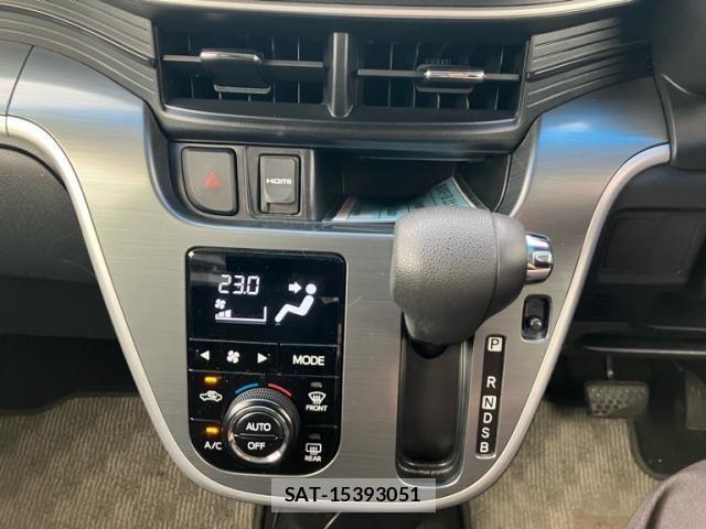 Daihatsu MOVE CUSTOM 2015-01 7980122-23
