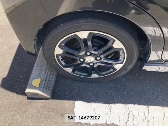 Daihatsu MOVE CUSTOM 2015-07 7980125-7