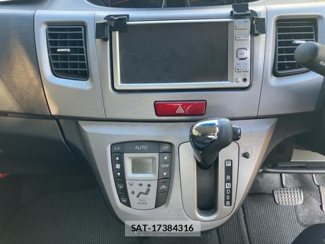 Daihatsu MOVE CUSTOM 2011-12 7980129-17