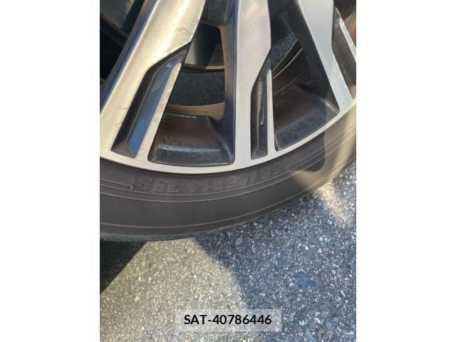 Daihatsu MOVE CUSTOM 2016-04 8036946-4