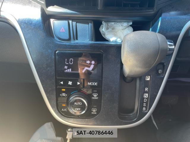 Daihatsu MOVE CUSTOM 2016-04 8036946-7
