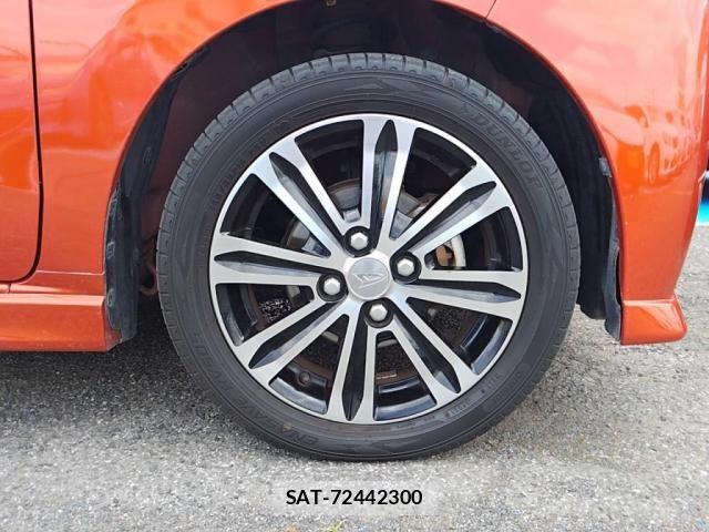 Daihatsu MOVE CUSTOM 2015-06 8036947-10
