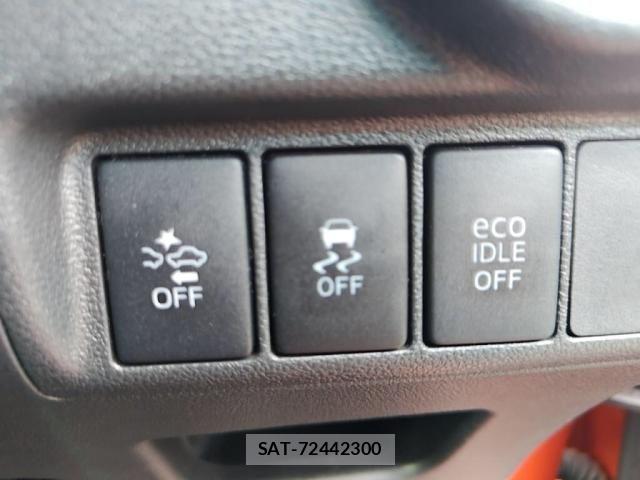 Daihatsu MOVE CUSTOM 2015-06 8036947-13