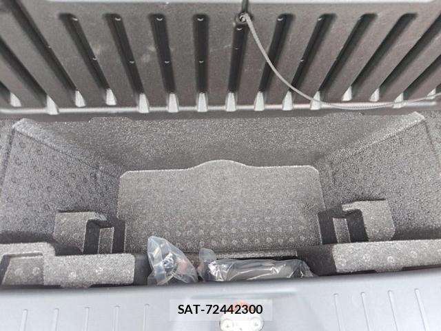 Daihatsu MOVE CUSTOM 2015-06 8036947-27