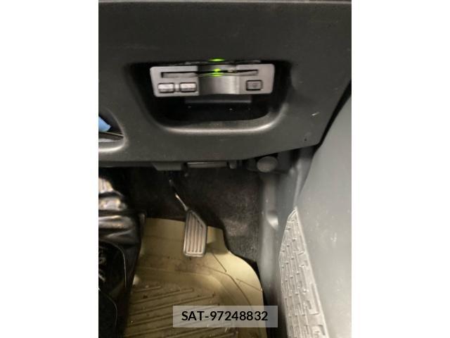 Daihatsu MOVE CUSTOM 2018-06 8036951-17