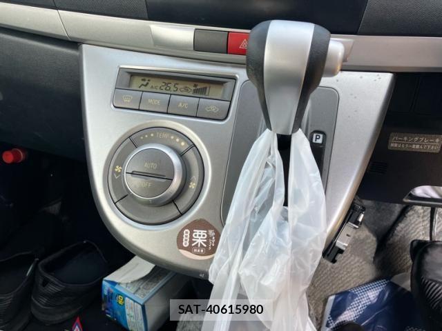 Daihatsu MOVE CUSTOM 2007-06 8074749-18