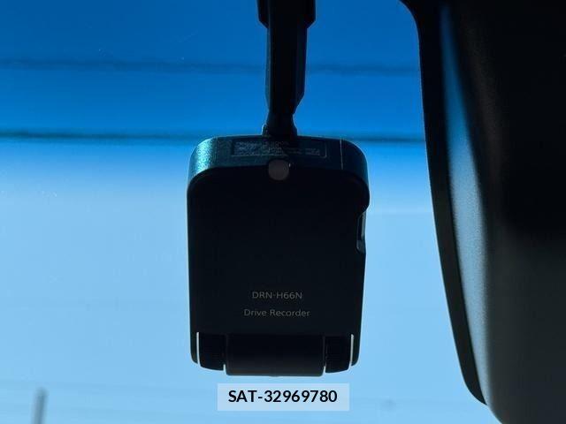 Daihatsu MOVE CUSTOM 2017-11 8074737-28