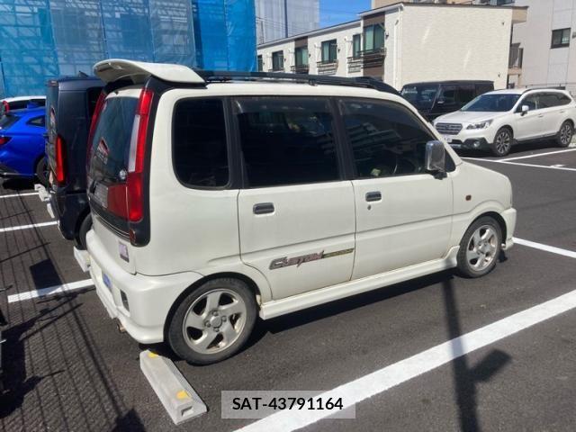 Daihatsu MOVE CUSTOM 1999-07 8100611-3