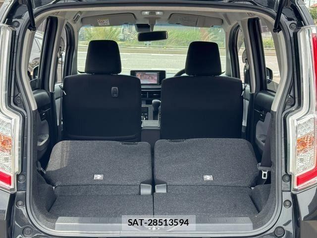 Daihatsu MOVE CUSTOM 2016-04 8131387-13
