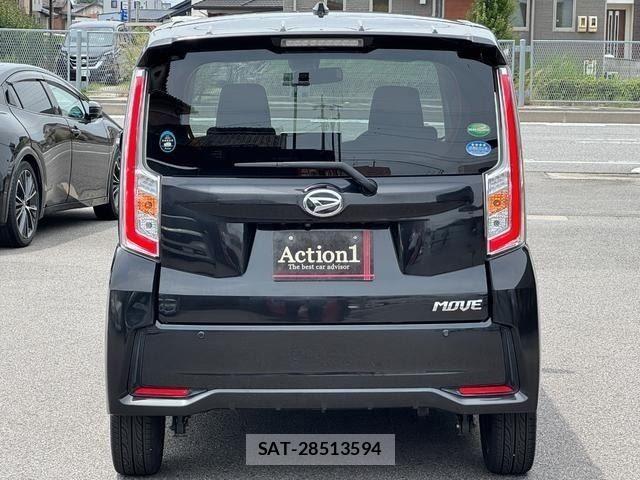 Daihatsu MOVE CUSTOM 2016-04 8131387-4
