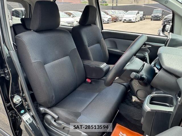 Daihatsu MOVE CUSTOM 2016-04 8131387-8