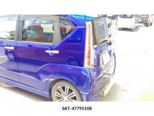 Daihatsu MOVE CUSTOM 2015-02 8131399-1