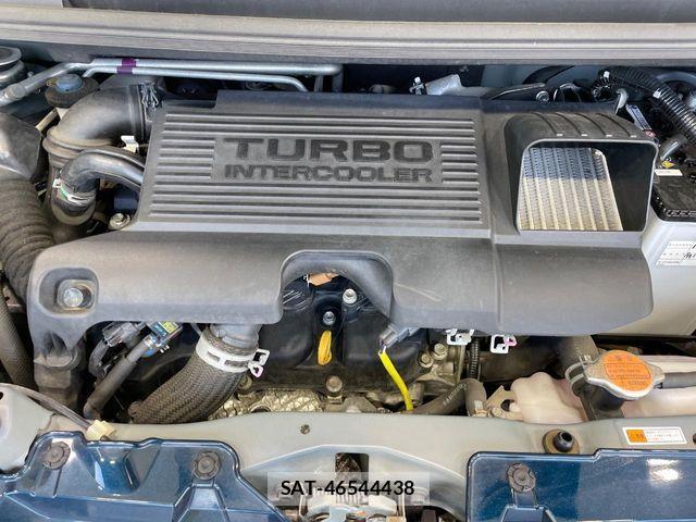 Daihatsu MOVE CUSTOM 2017-08 8208877-17