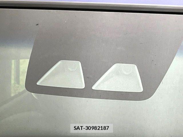 Daihatsu MOVE CUSTOM 2017-09 8208879-4