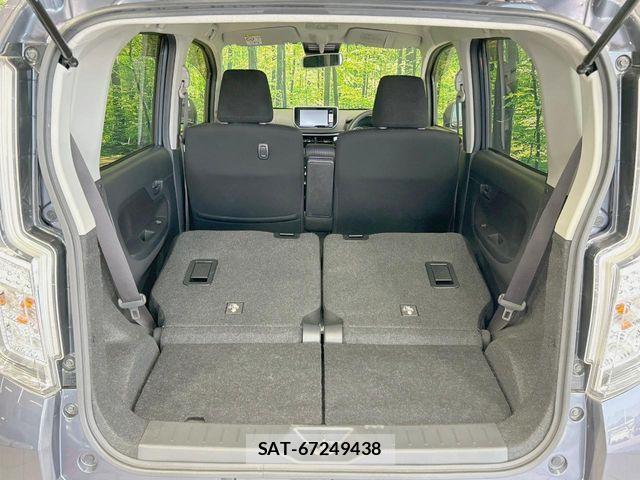 Daihatsu MOVE CUSTOM 2017-08 8208880-9