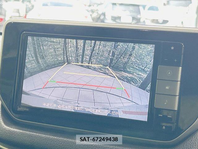 Daihatsu MOVE CUSTOM 2017-08 8208880-3