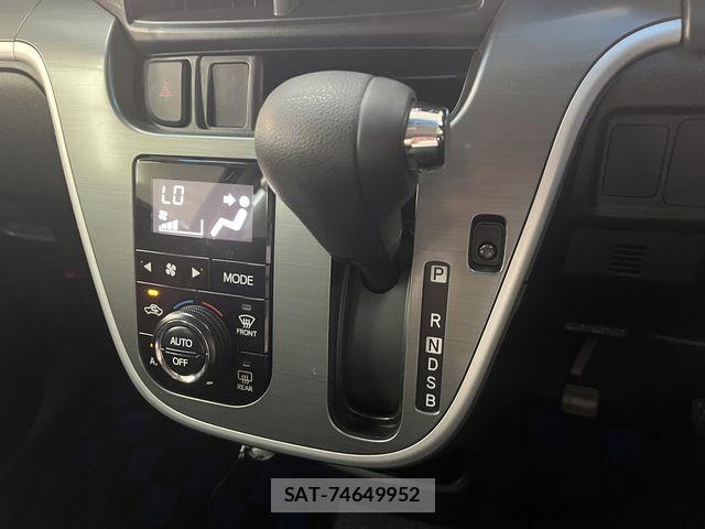 Daihatsu MOVE CUSTOM 2015-07 8208876-19
