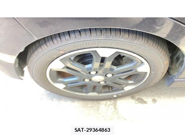 Daihatsu MOVE CUSTOM 2016-03 8230945-6