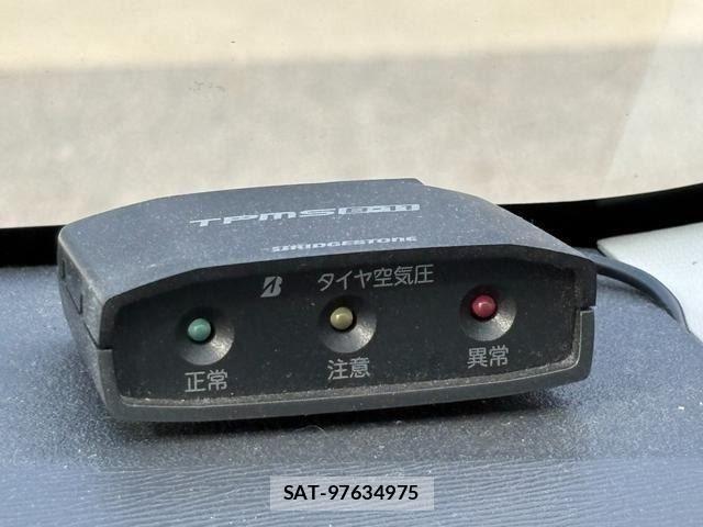 Daihatsu MOVE CUSTOM 2013-07 8230944-25
